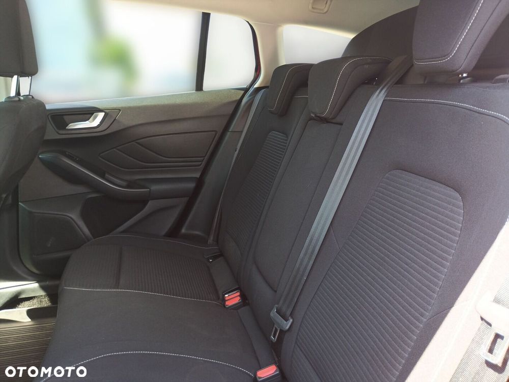Ford Focus 1.5 EcoBoost Titanium - 15