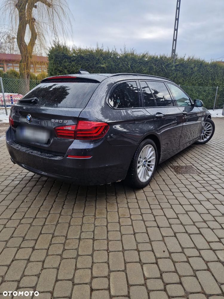 BMW Seria 5 520d - 13