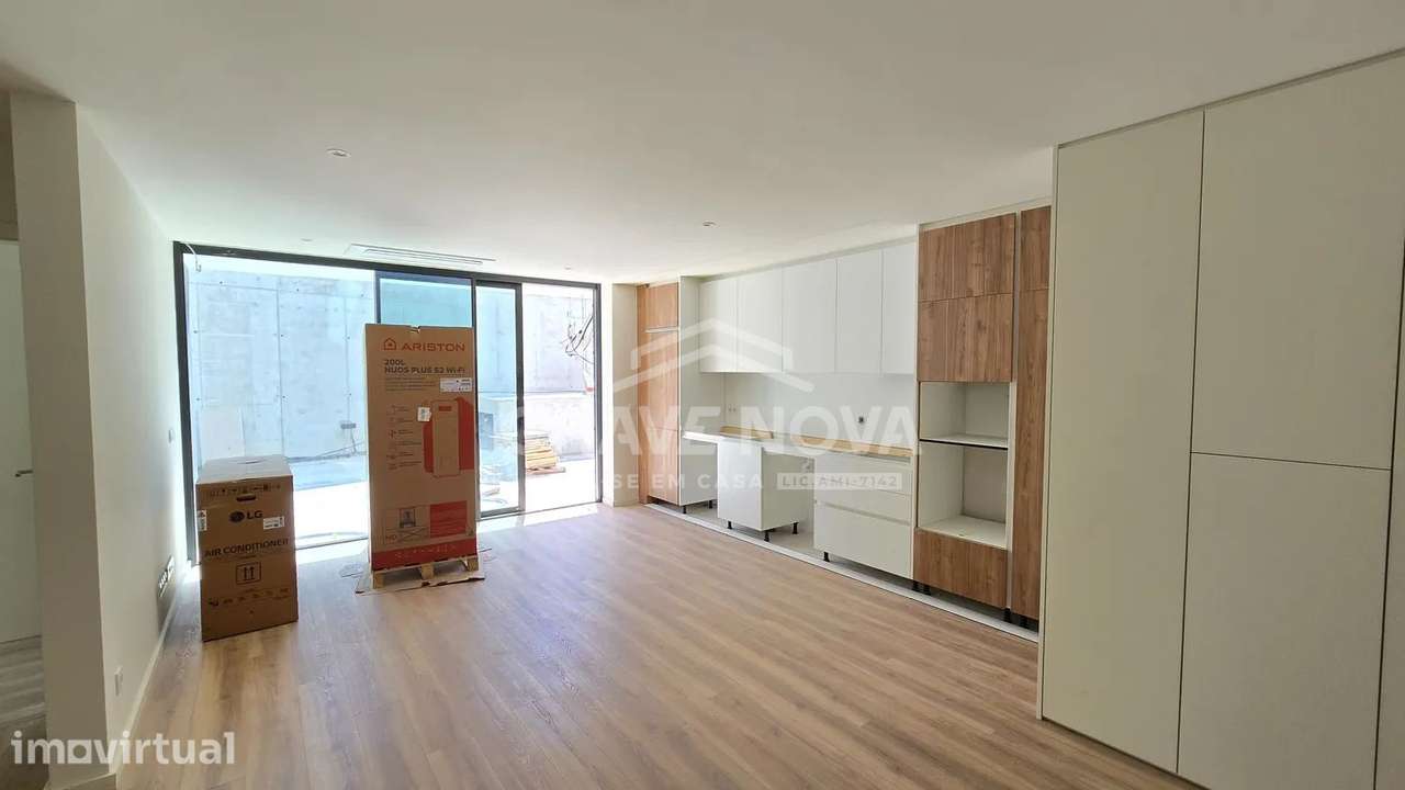 Apartamento T2 com terraço e garagem AF - Grande imagem: 2/19