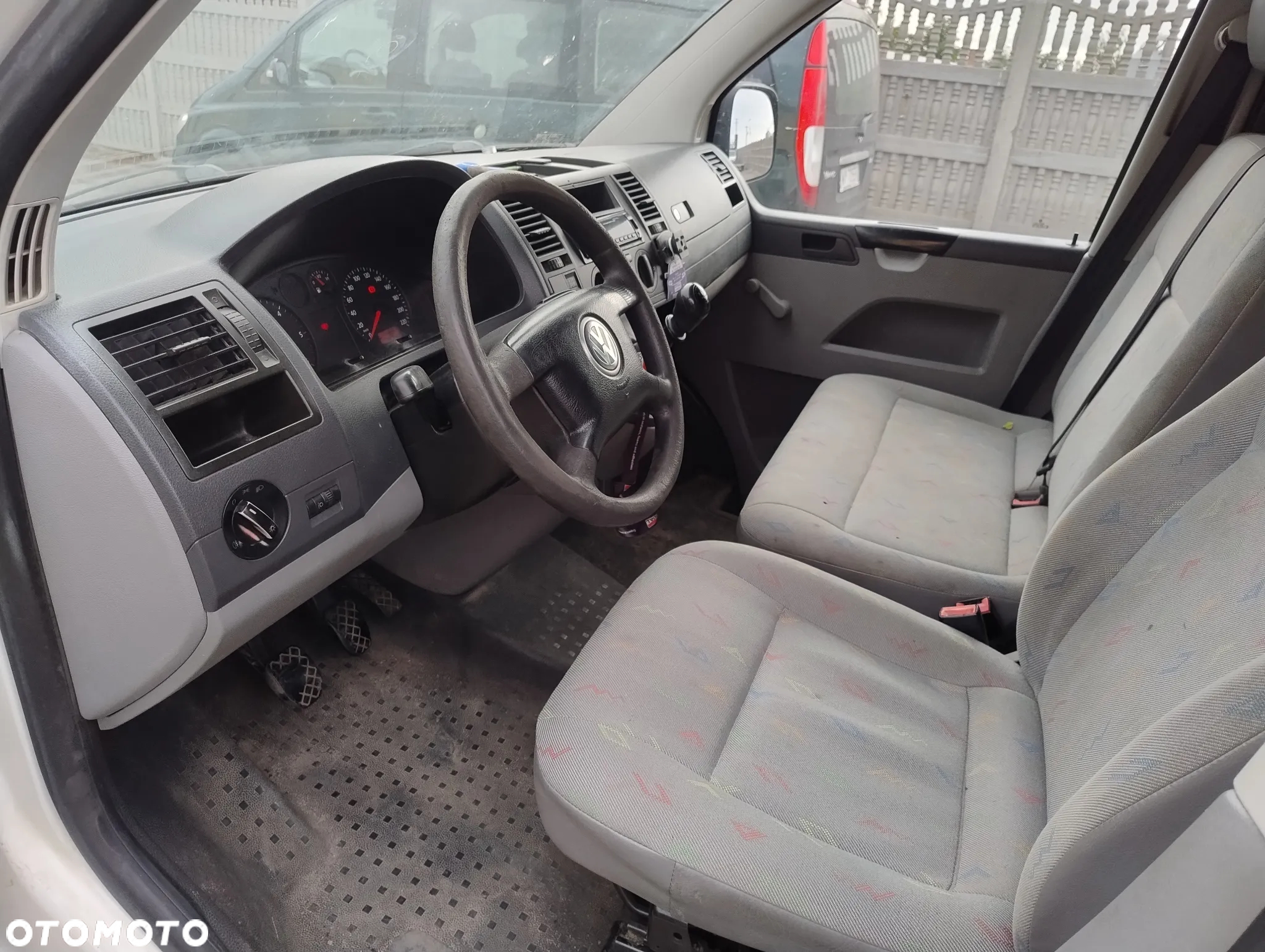 Volkswagen Transporter - 6
