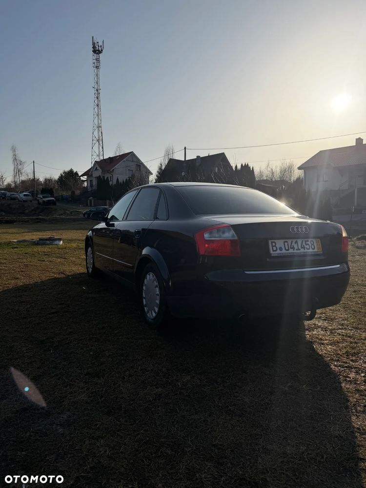 Audi A4 Limousine 2 - 2