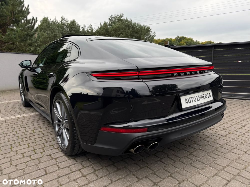 Porsche Panamera 4 - 16