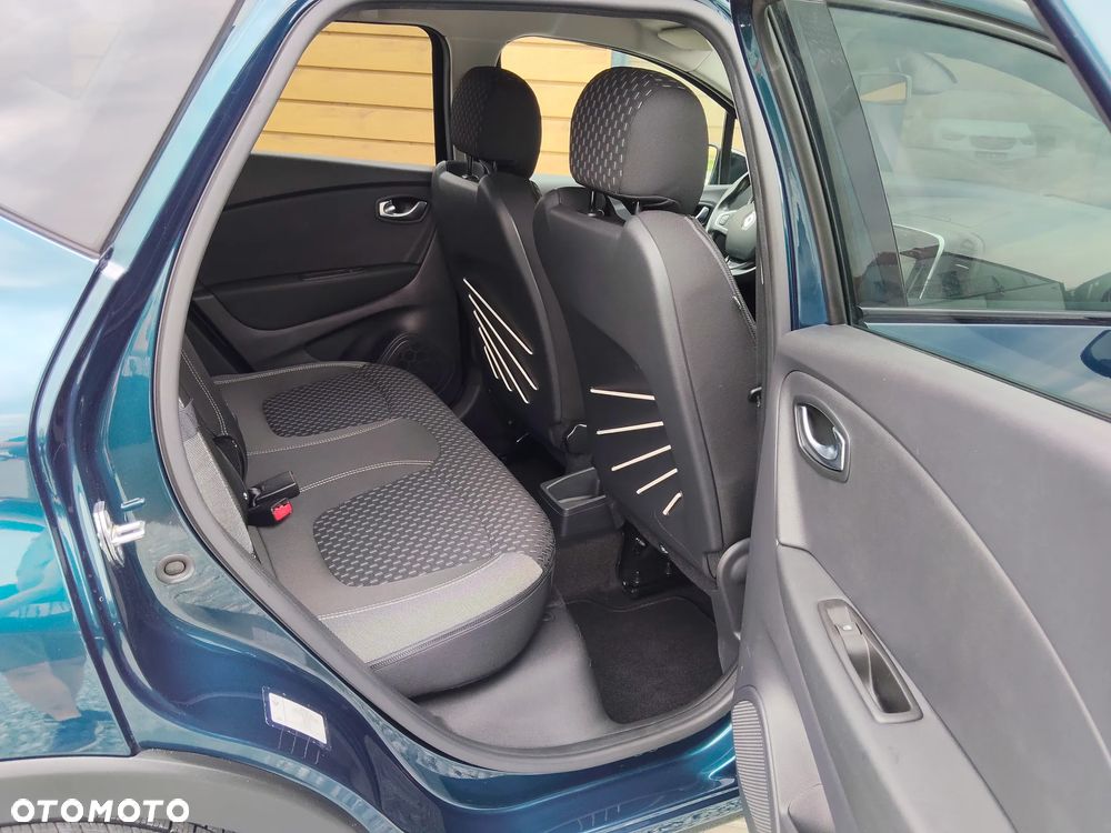 Renault Captur ENERGY TCe 120 EDC Luxe - 28