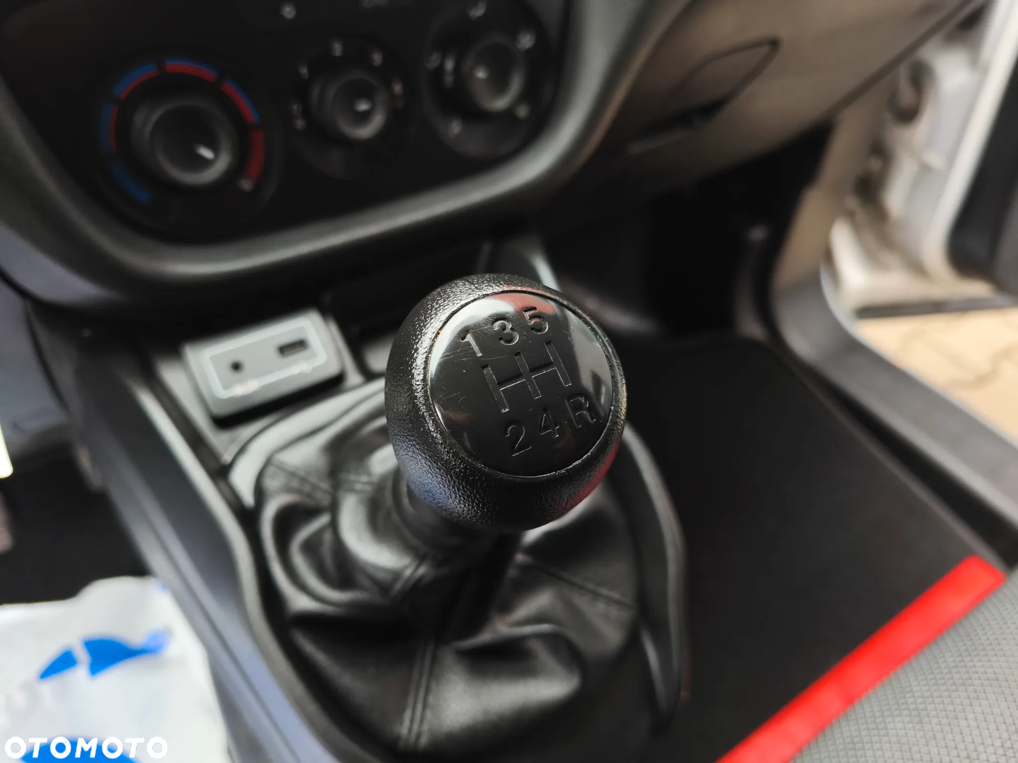 Fiat Doblo - 12
