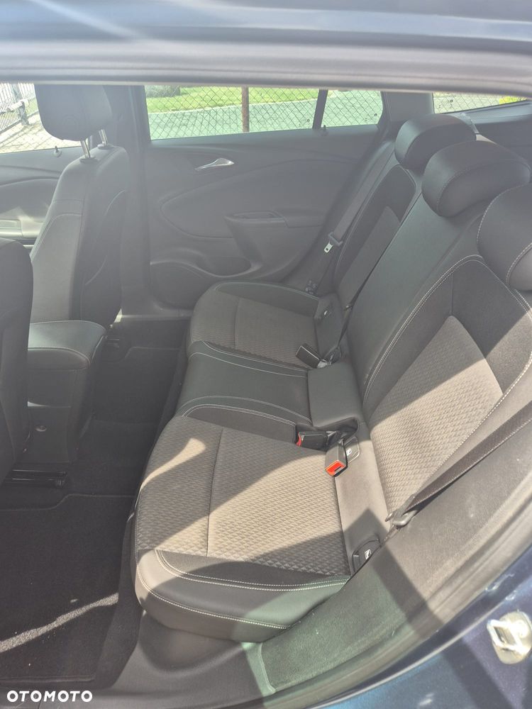 Opel Astra - 18