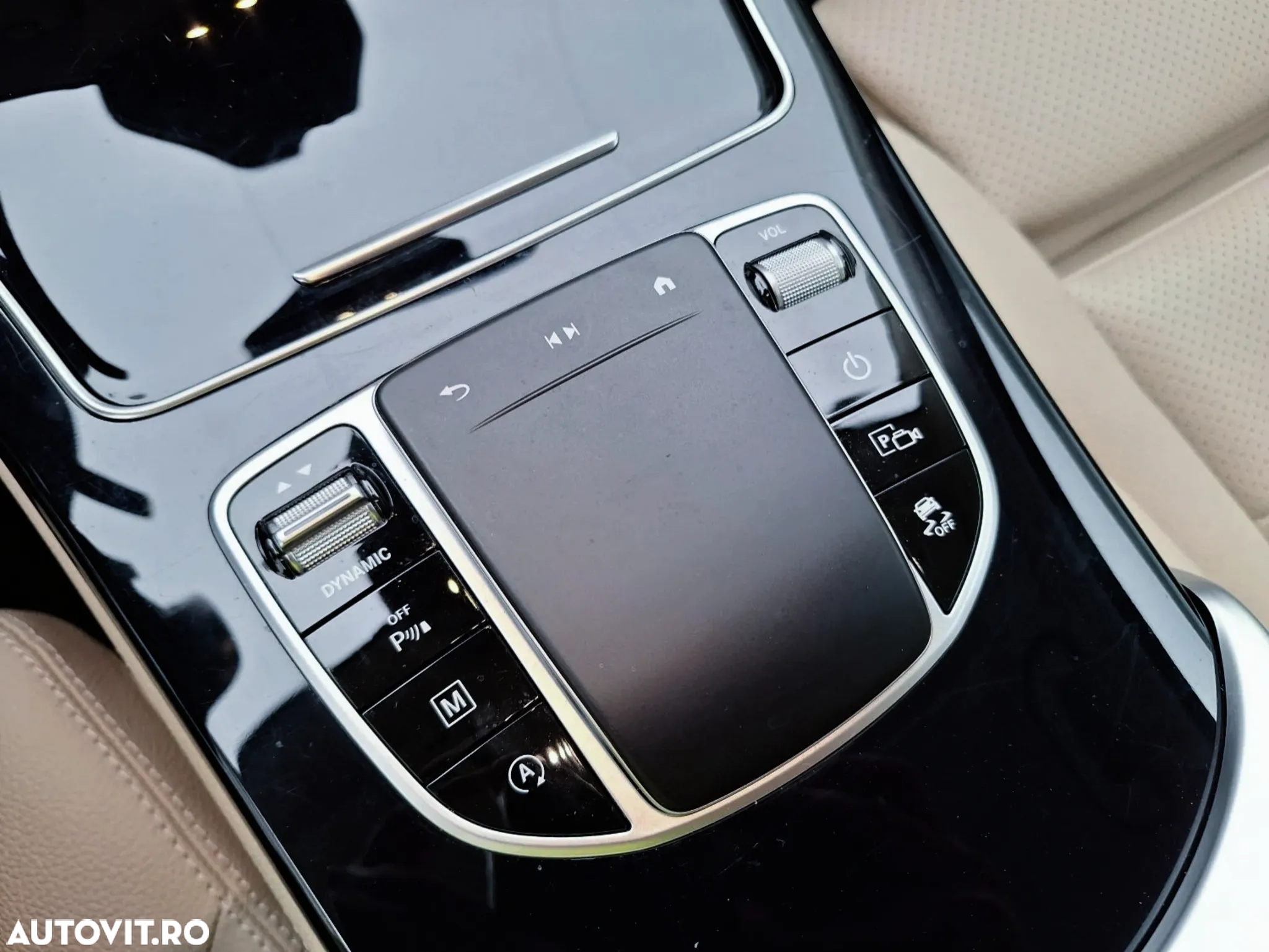 Mercedes-Benz GLC 200 d - 10