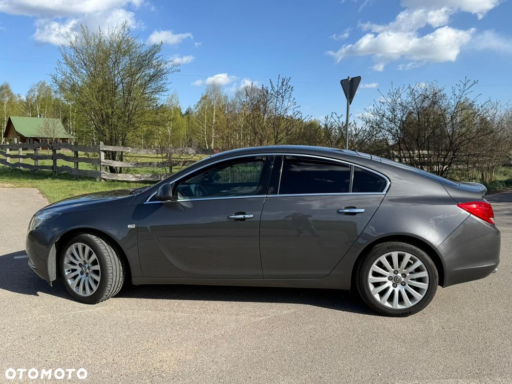 Opel Insignia 2.0 CDTI Cosmo - 11