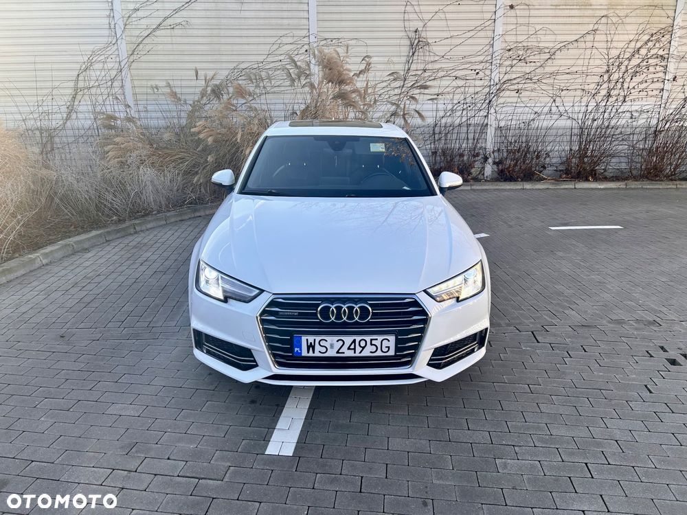 Audi A4 Limousine - 12