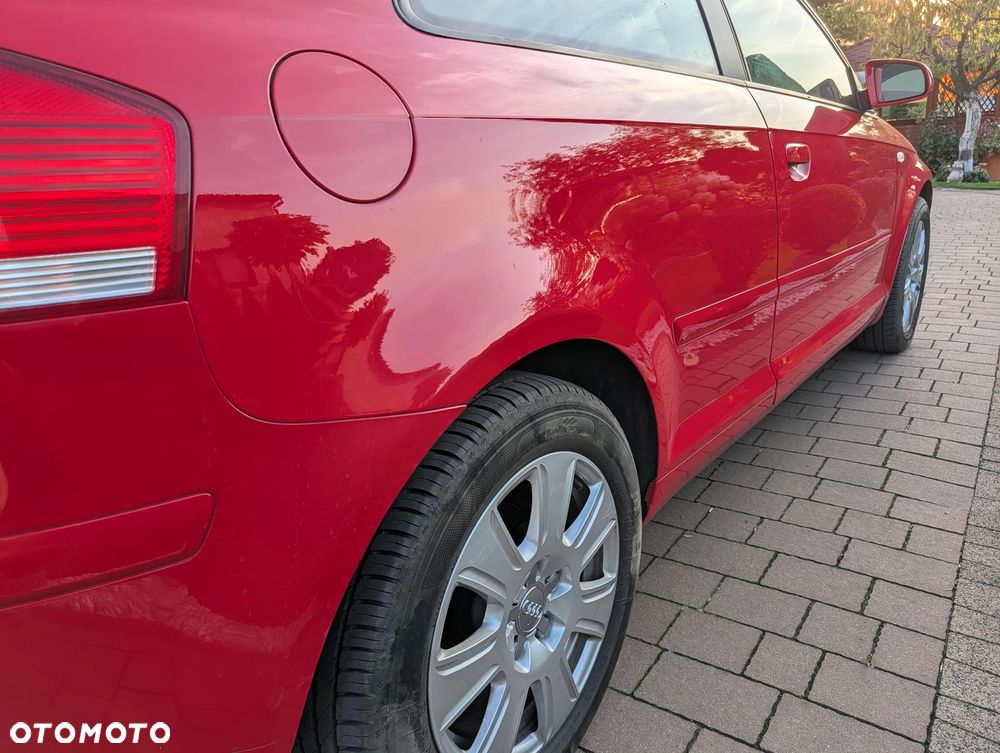 Audi A3 3-drzwiowe 2.0 TDI Attraction - 17