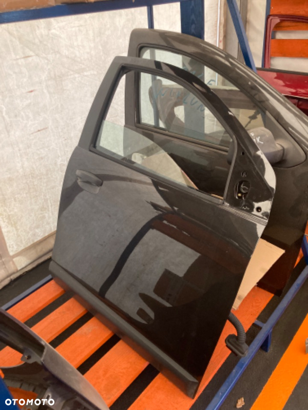 DACIA LODGY DOKKER DRZWI PRAWE PRZEDNIE NV676 PRAWY PRZÓD