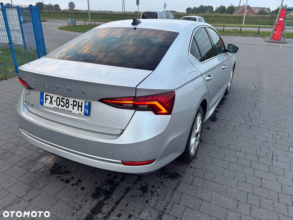 Skoda Octavia 2.0 TDI DSG Edition - 1