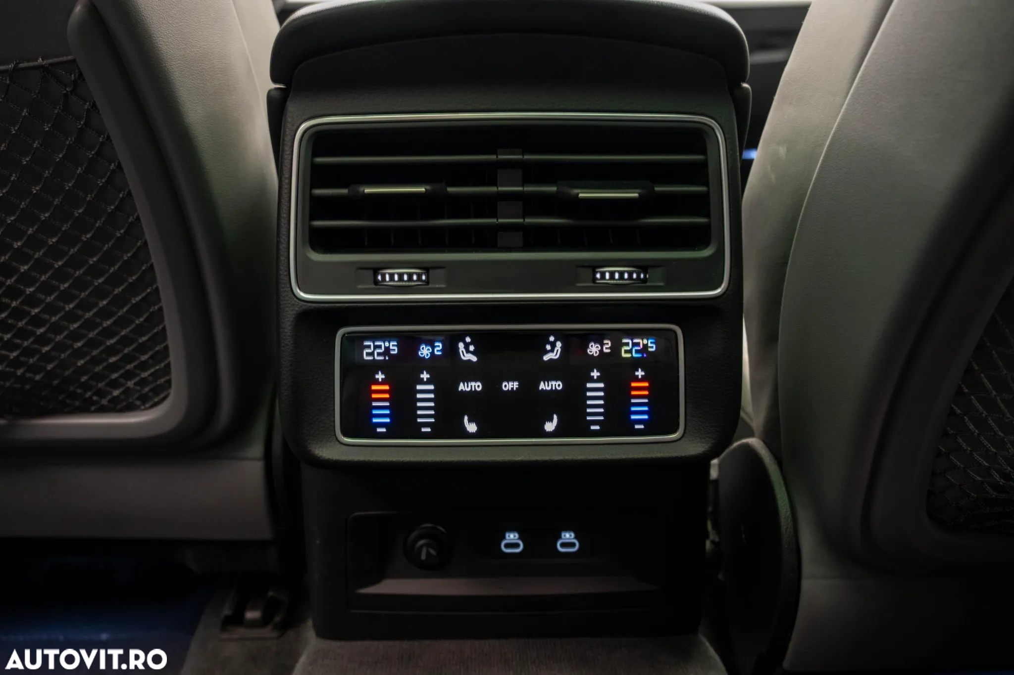 Audi Q8 3.0 55 TFSI quattro Tiptronic MHEV - 21