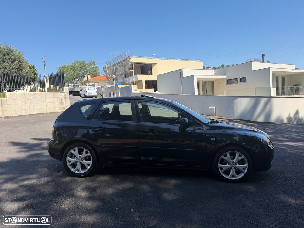 Mazda 3 Hatchback MZR 1.6 CD Sport - 3