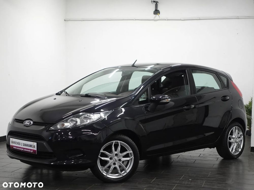 Ford Fiesta 1.25 Celebration - 13