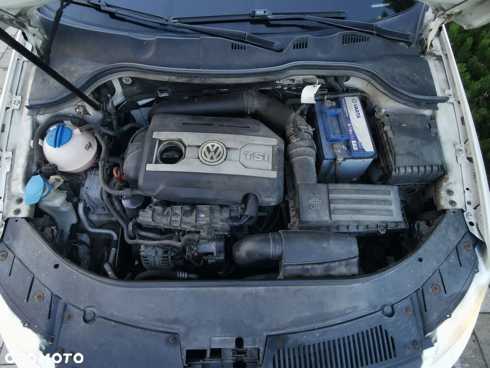 Volkswagen Passat - 23