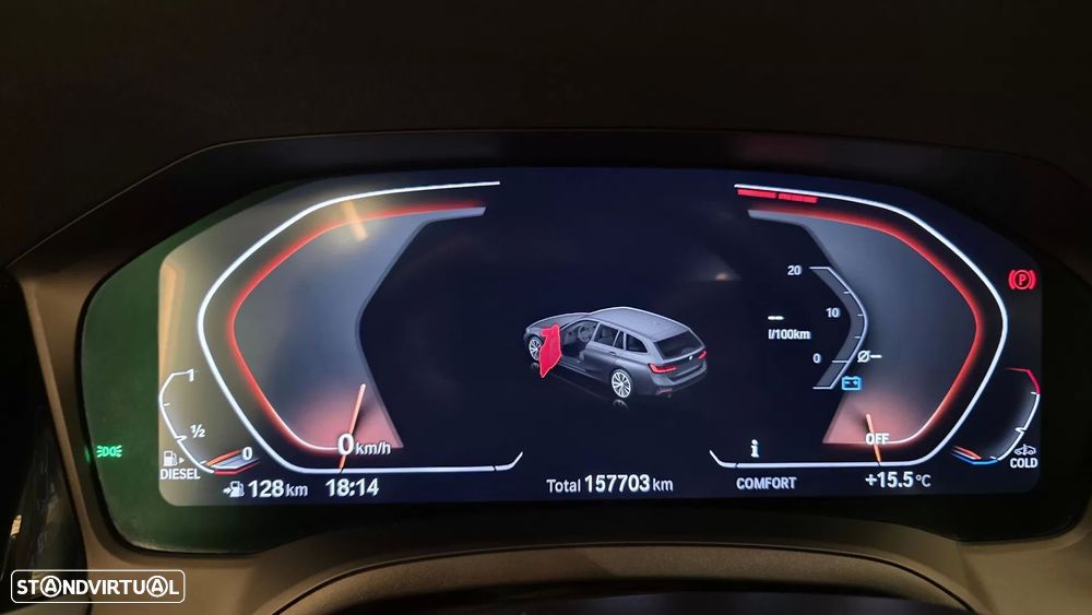 BMW 318 d Touring Auto - 39