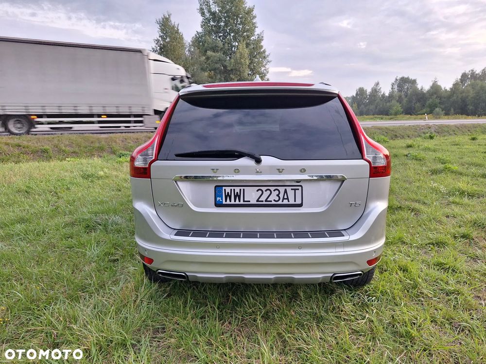 Volvo XC 60 T5 Drive-E Base - 6
