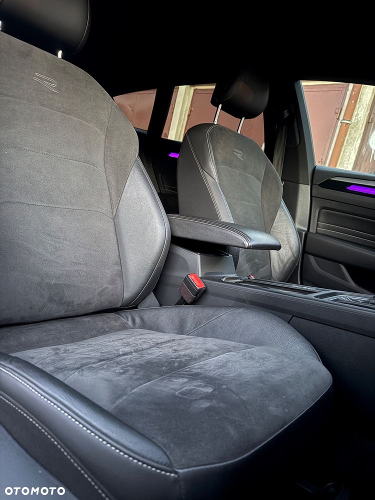 Volkswagen Arteon 2.0 TDI SCR DSG R-Line - 24
