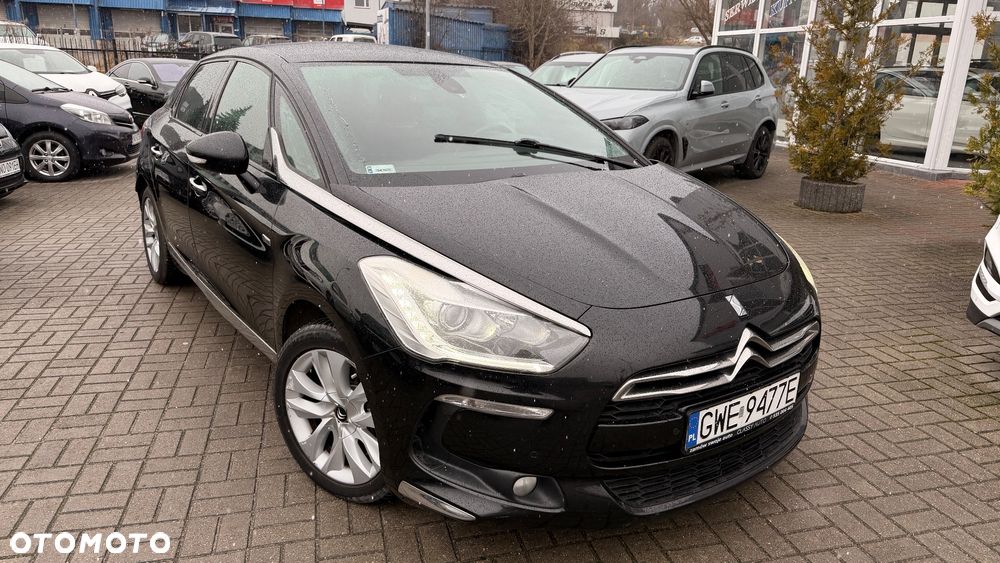 Citroën DS5 Hybrid4 EGS6 SportChic - 10
