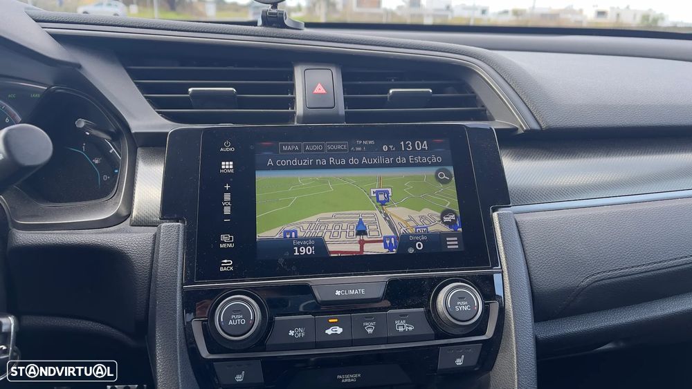 Honda Civic 1.0 i-VTEC Elegance CVT Navi - 14