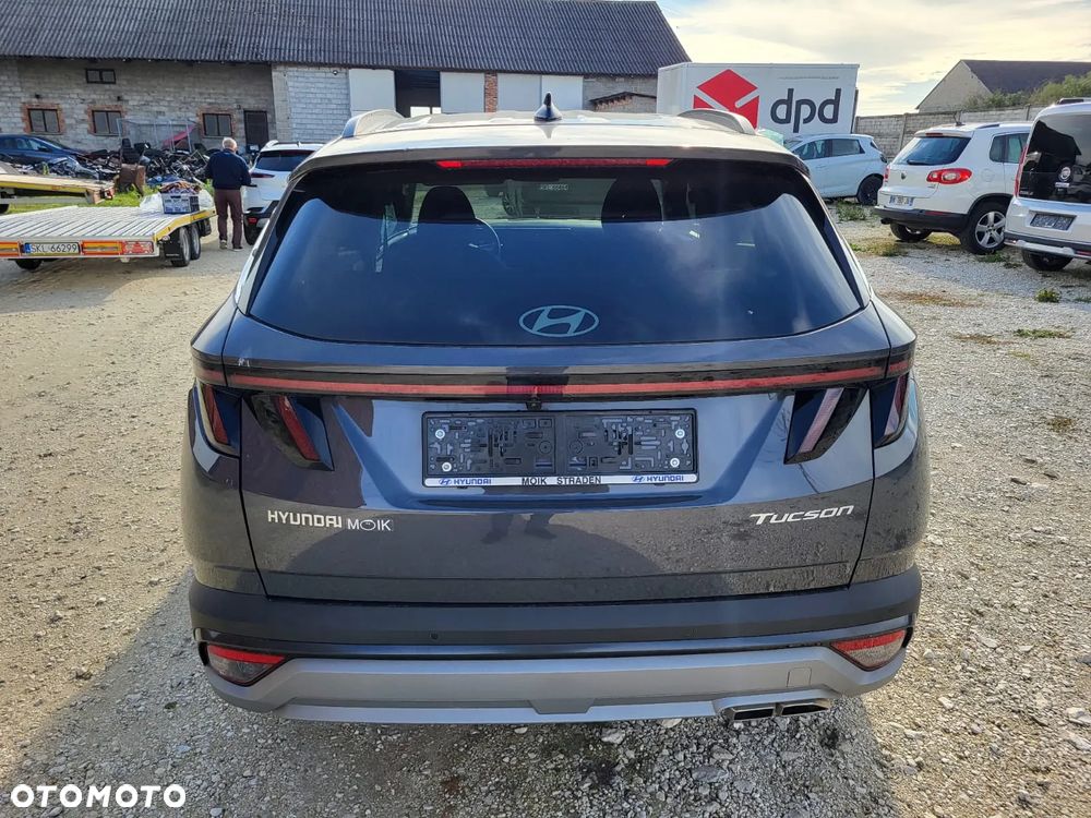 Hyundai Tucson - 10