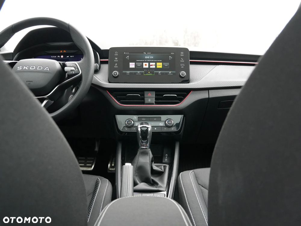 Skoda Kamiq 1.0 TSI Monte Carlo DSG - 33