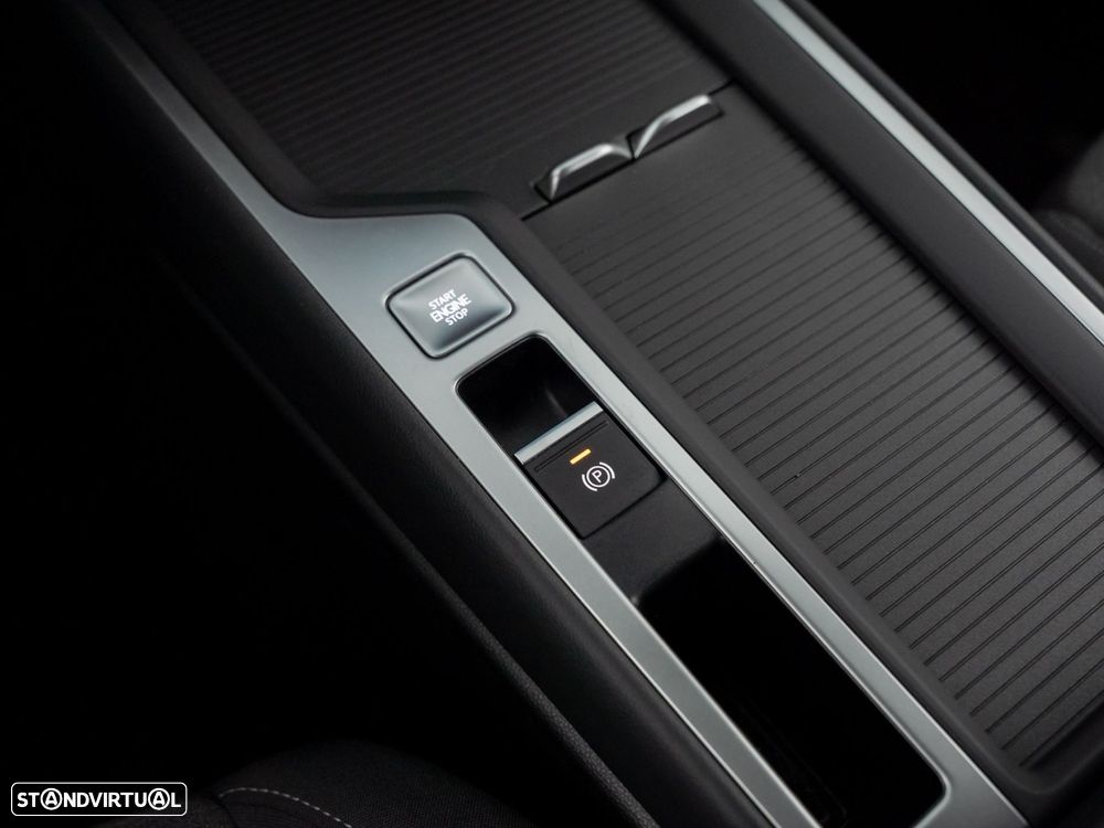 VW Passat Variant 1.5 TSI eHybrid DSG - 25