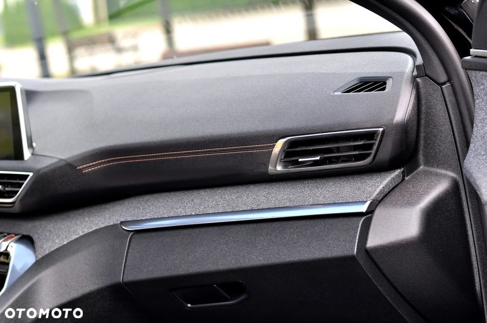 Peugeot 5008 1.5 BlueHDi GT Pack S&S EAT8 - 19