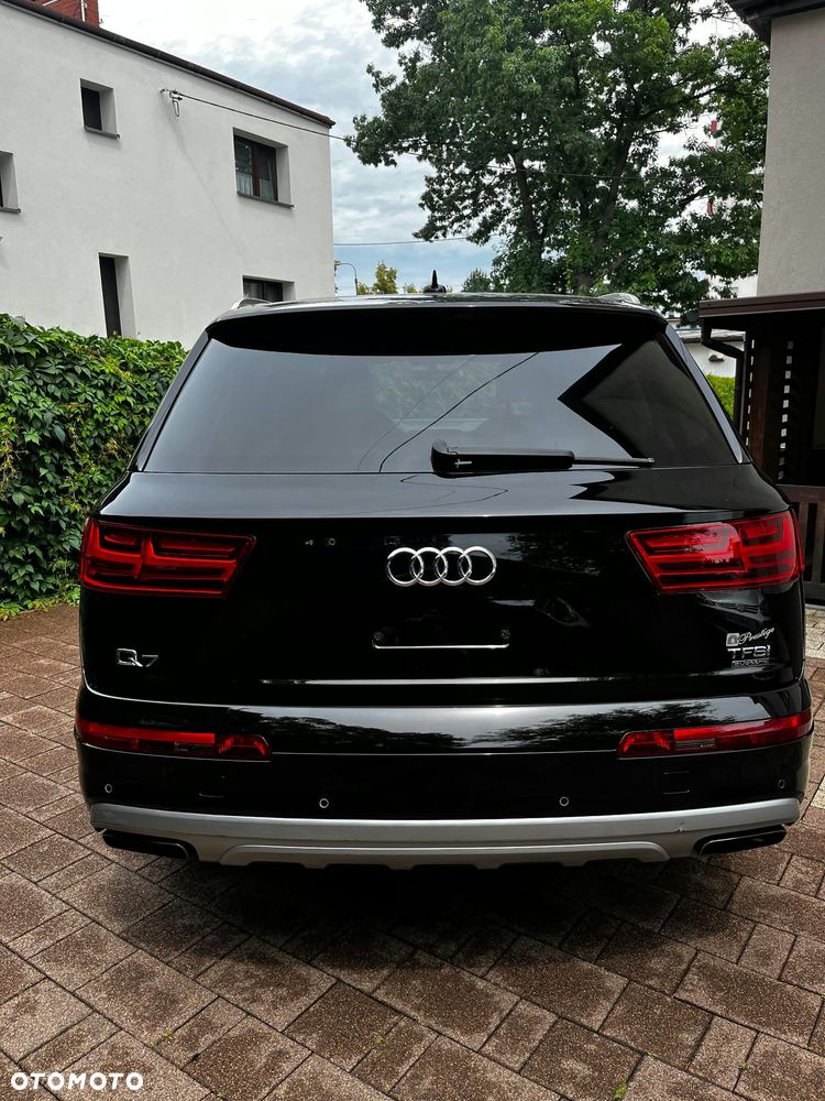 Audi Q7 3.0 TFSI Quattro Tiptr - 5