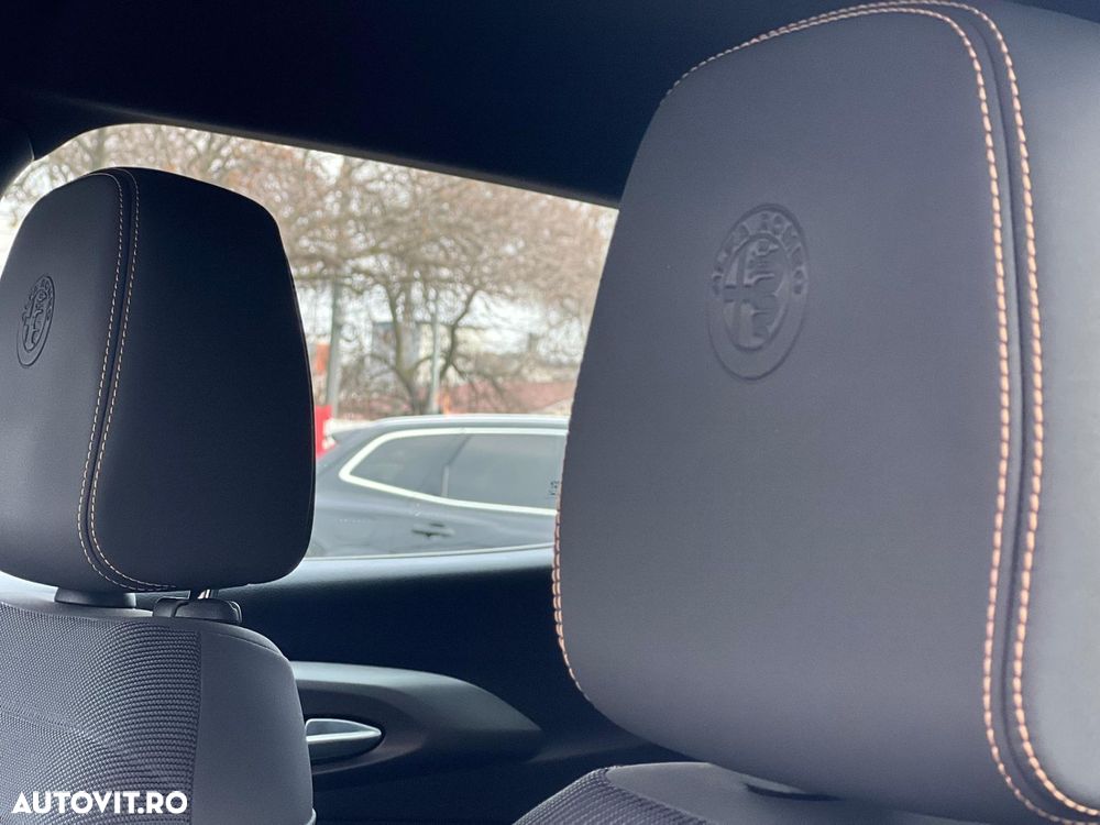 Alfa Romeo Tonale 1.5 FWD AT MHEV TI - 14