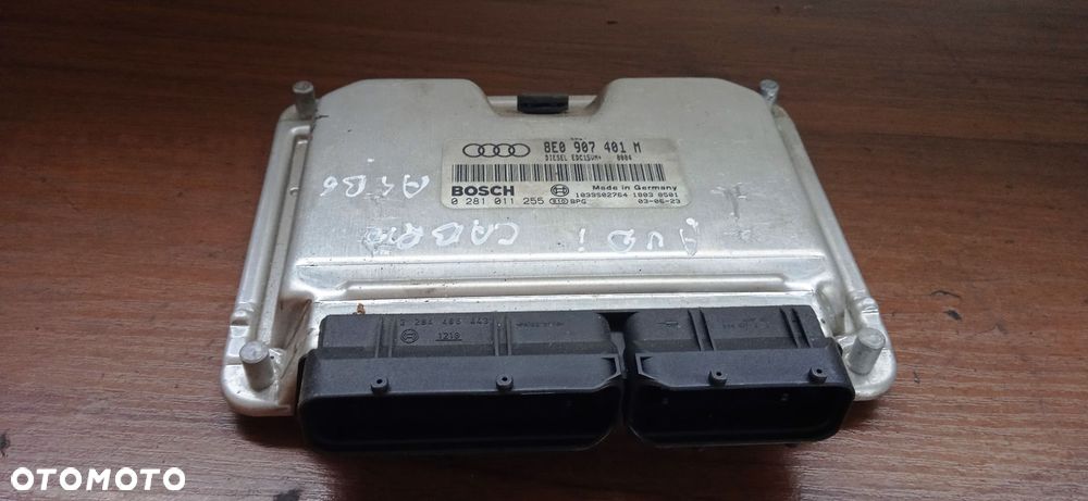 Komputer sterownik silnika Audi A4 B6 2.5 8E0907401M - 1
