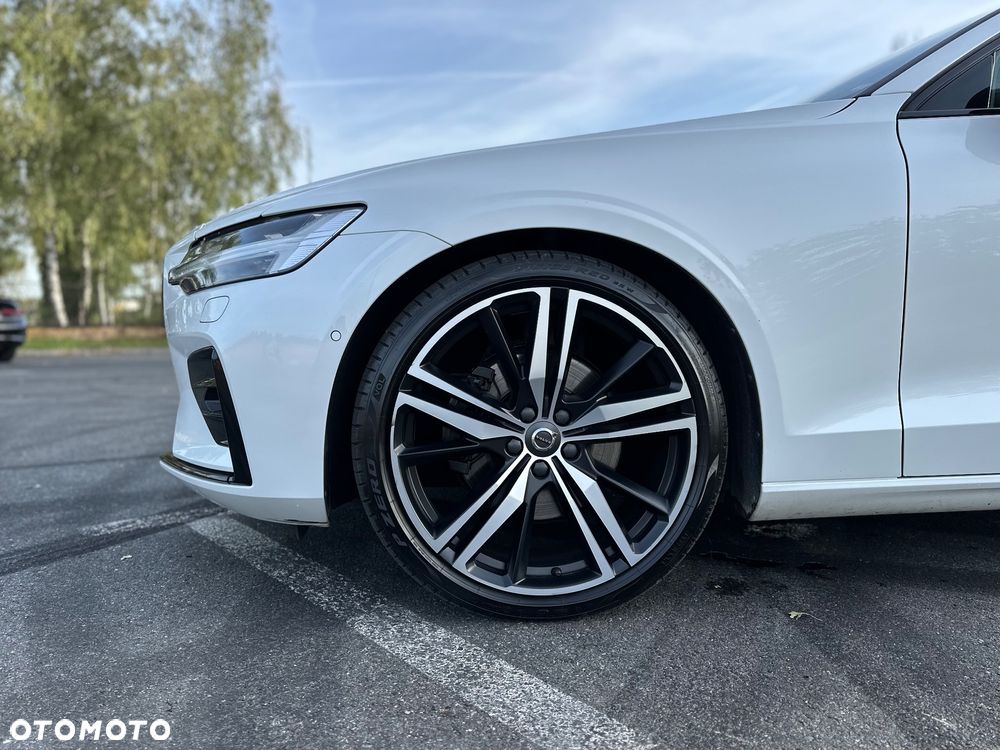 Volvo V60 D4 R-Design - 15