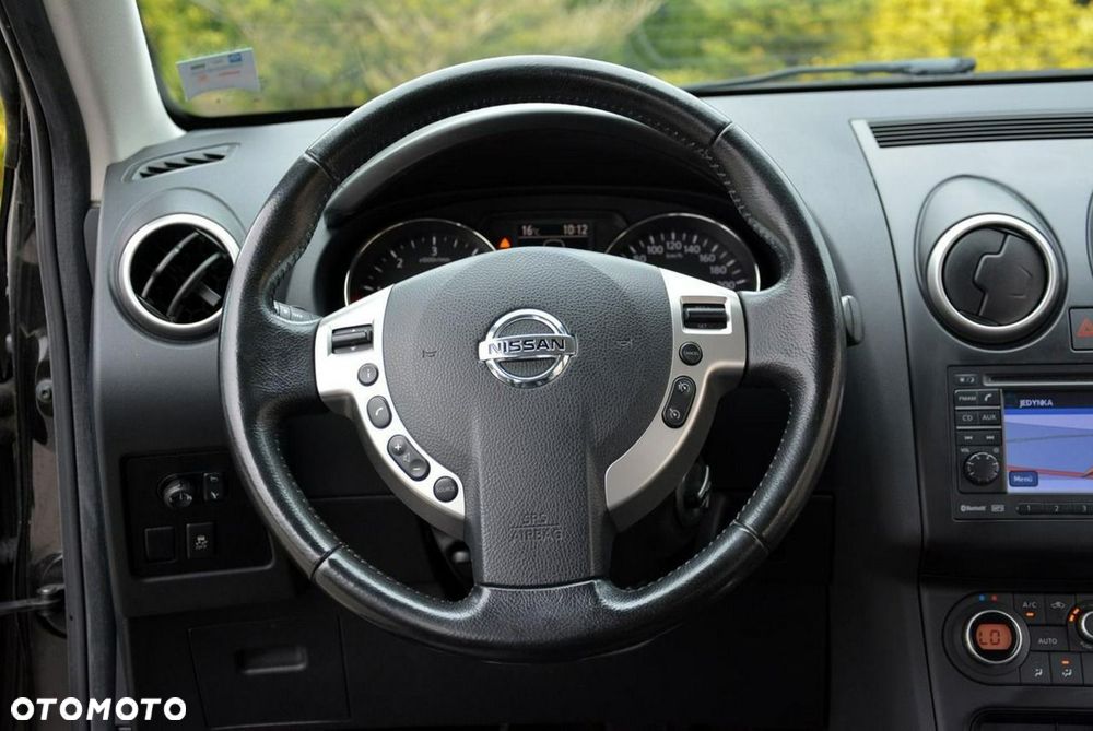 Nissan Qashqai 2.0 dCi Tekna - 22