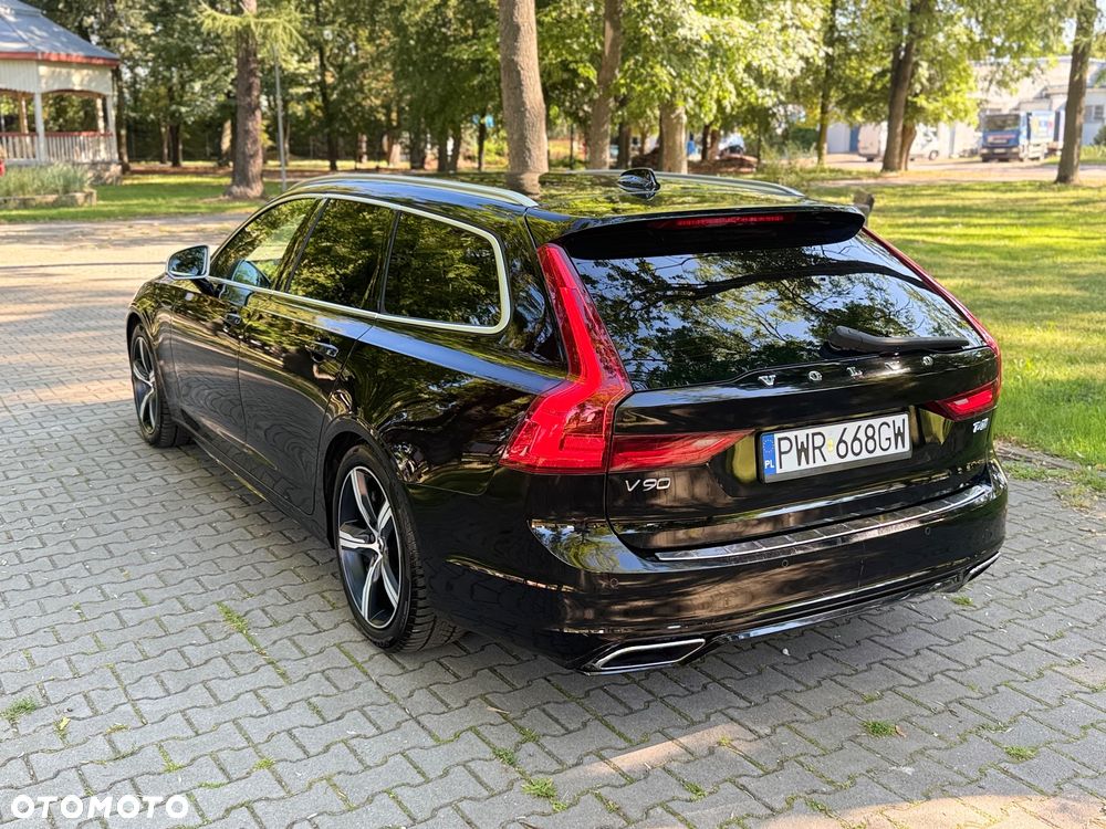 Volvo V90 T4 R-Design - 12