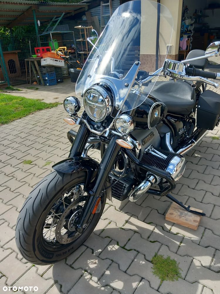 BMW R - 1