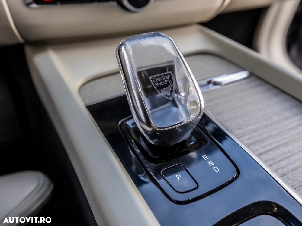 Volvo XC 60 B4 MHEV AT8 AWD Inscription - 20