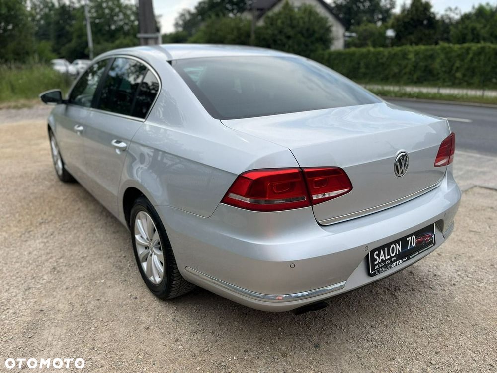 Volkswagen Passat - 7