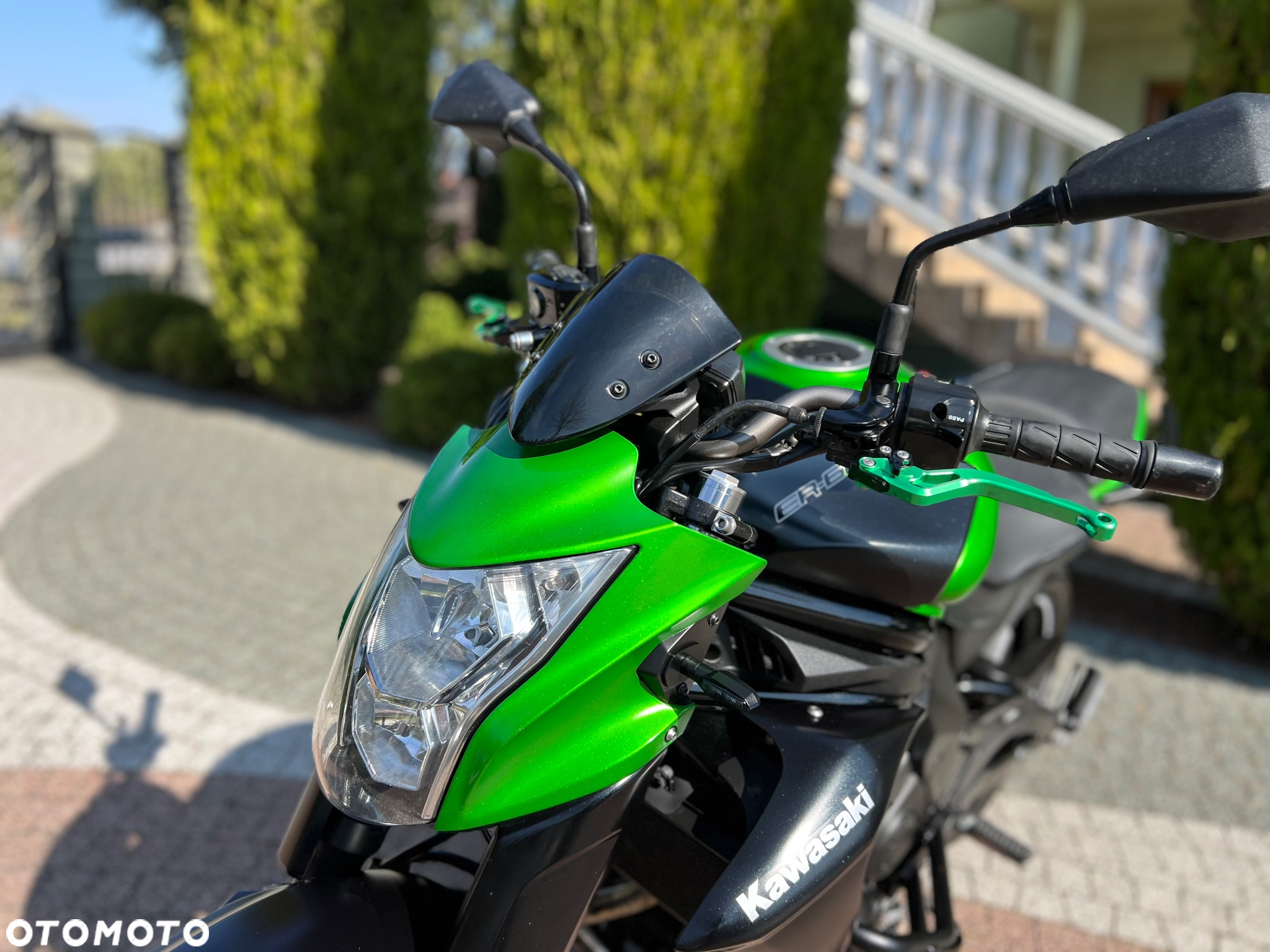 Kawasaki ER - 28