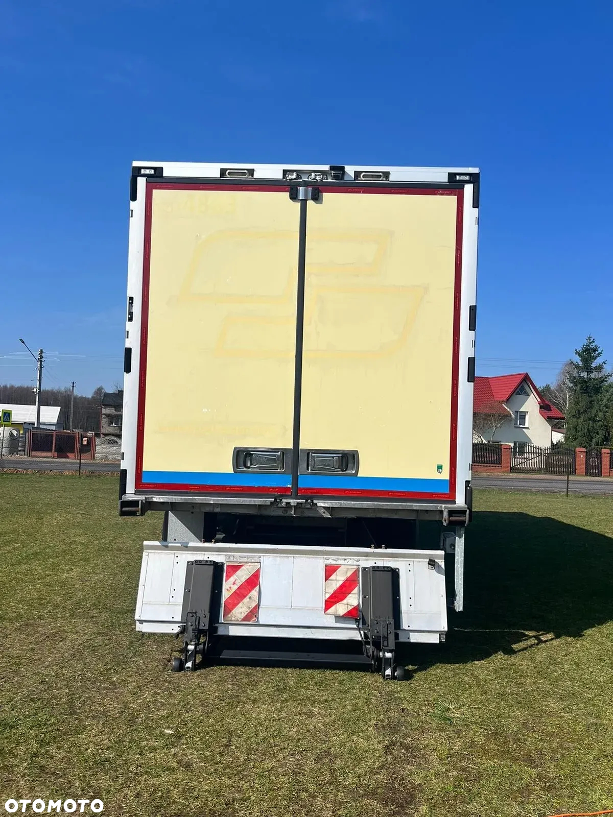 Mercedes-Benz ATEGO 1624L Chłodnia 6.15m | Drzwi | 2 x MultiTemp | Winda | Euro-6 - 19