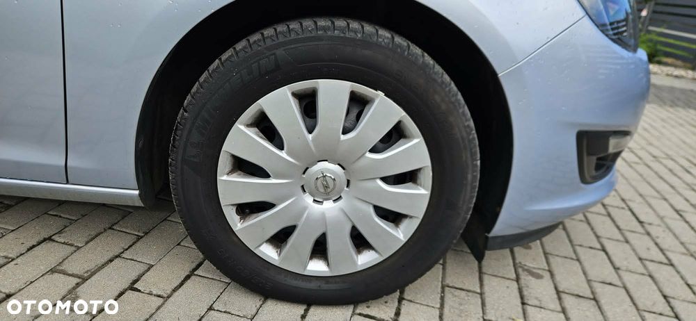 Opel Astra 1.4 T Active - 7