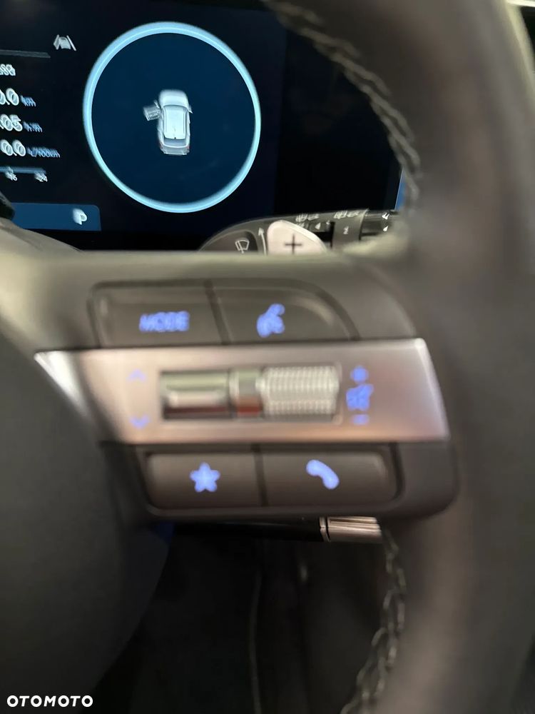 Hyundai Kona - 16