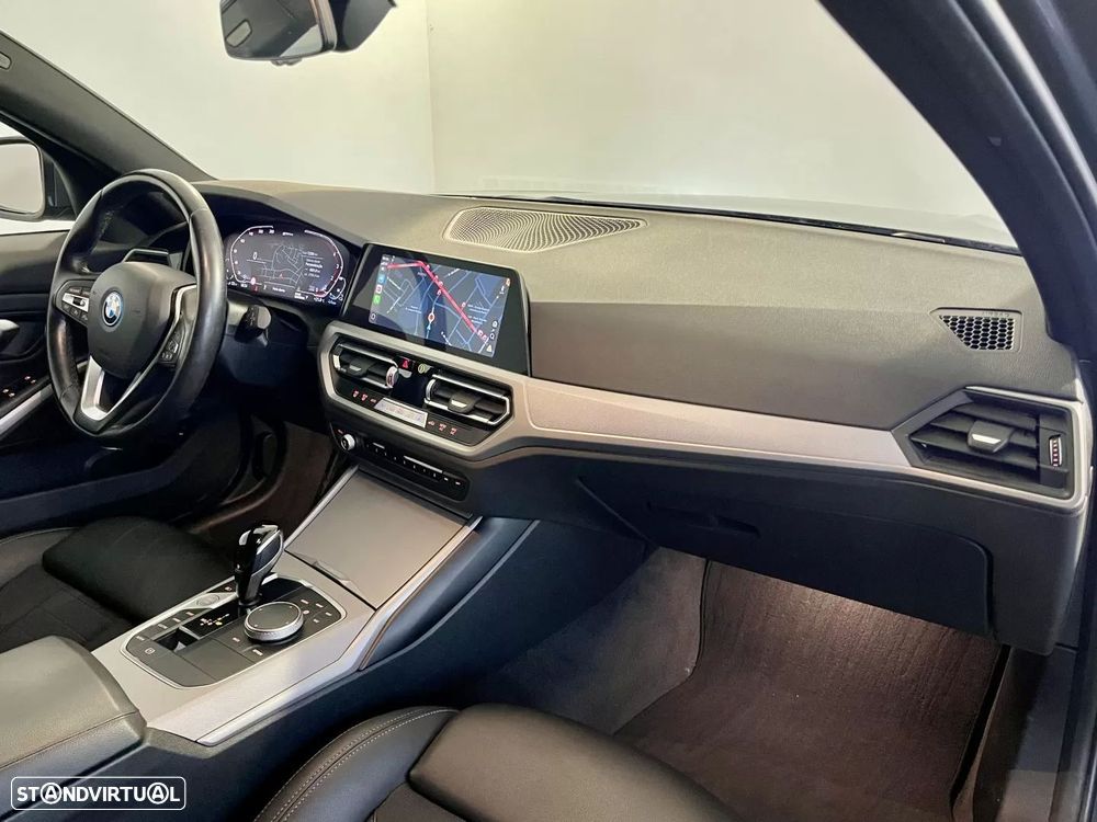 BMW 320 e Corporate Edition Auto - 14