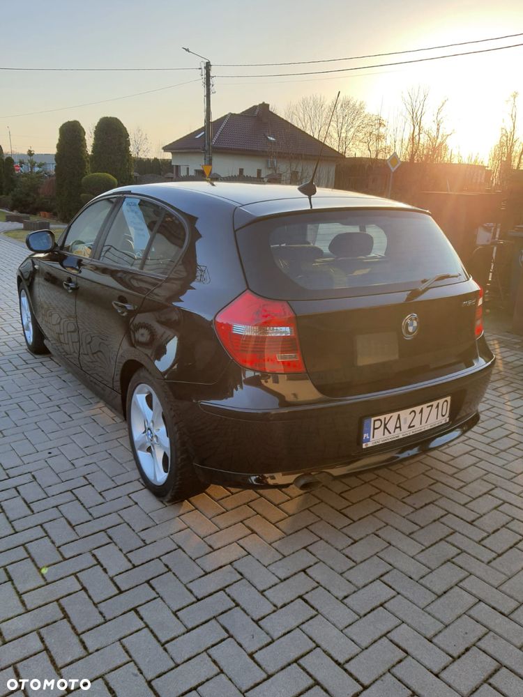 BMW Seria 1 116d - 4
