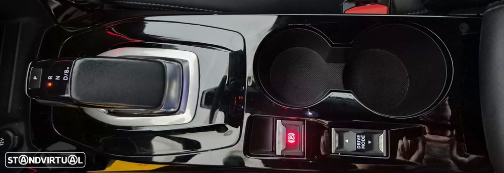 Peugeot e-208 50 kWh GT - 25