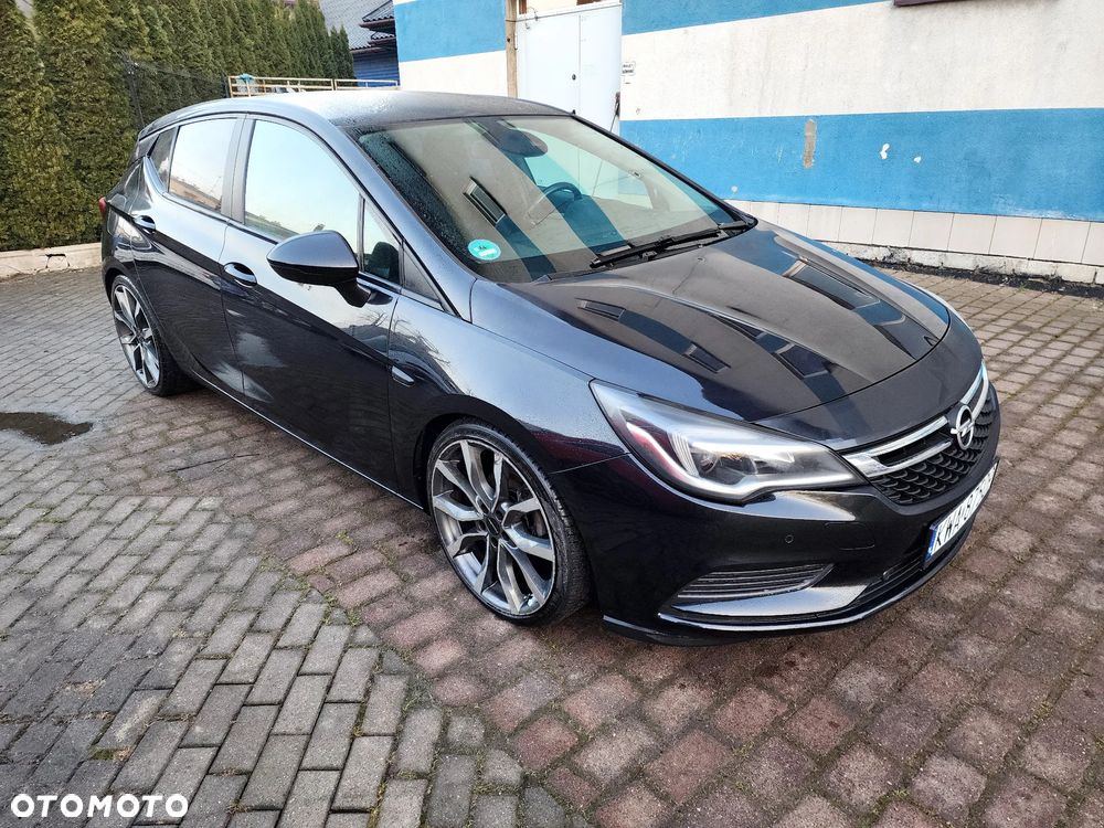Opel Astra 1.4 Turbo Edition - 1