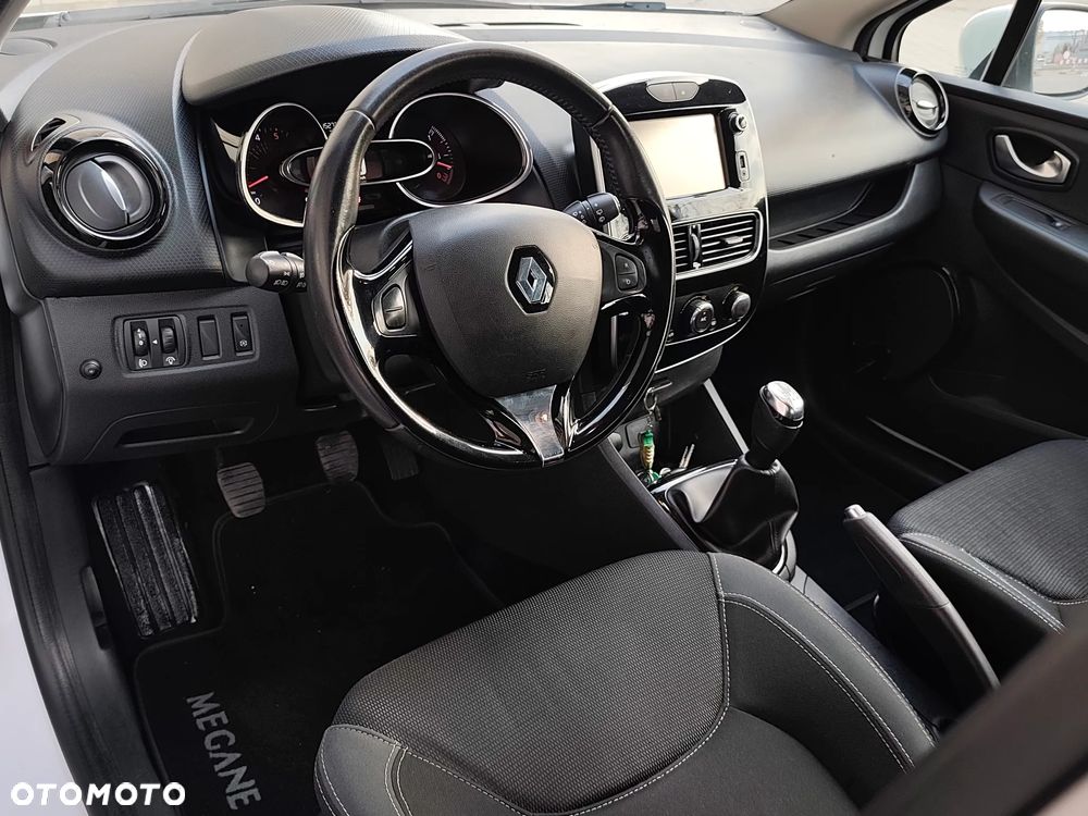 Renault Clio dCi 90 Dynamique - 23