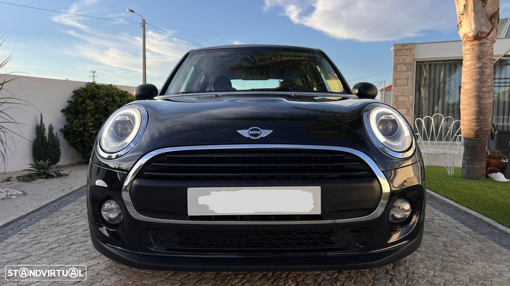 MINI 5 Portas Cooper D - 3