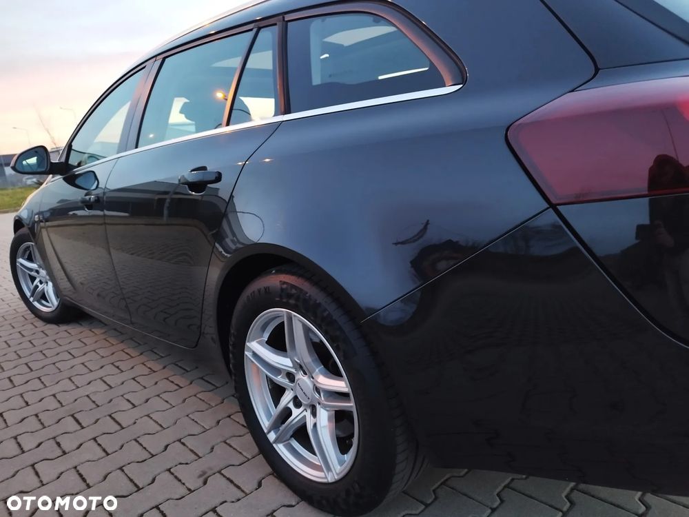 Opel Insignia - 40