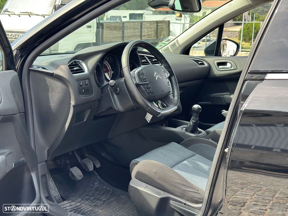 Citroën C4 1.6 HDi Attraction - 6