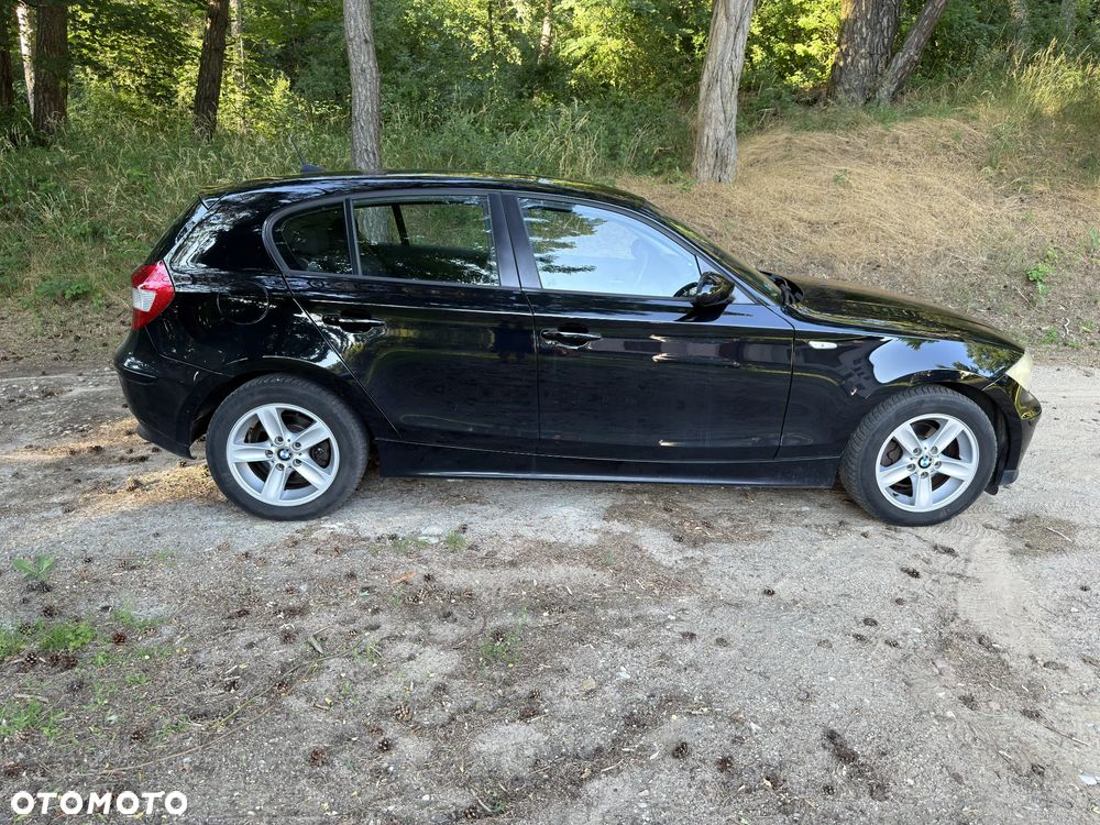 BMW Seria 1 118d - 8